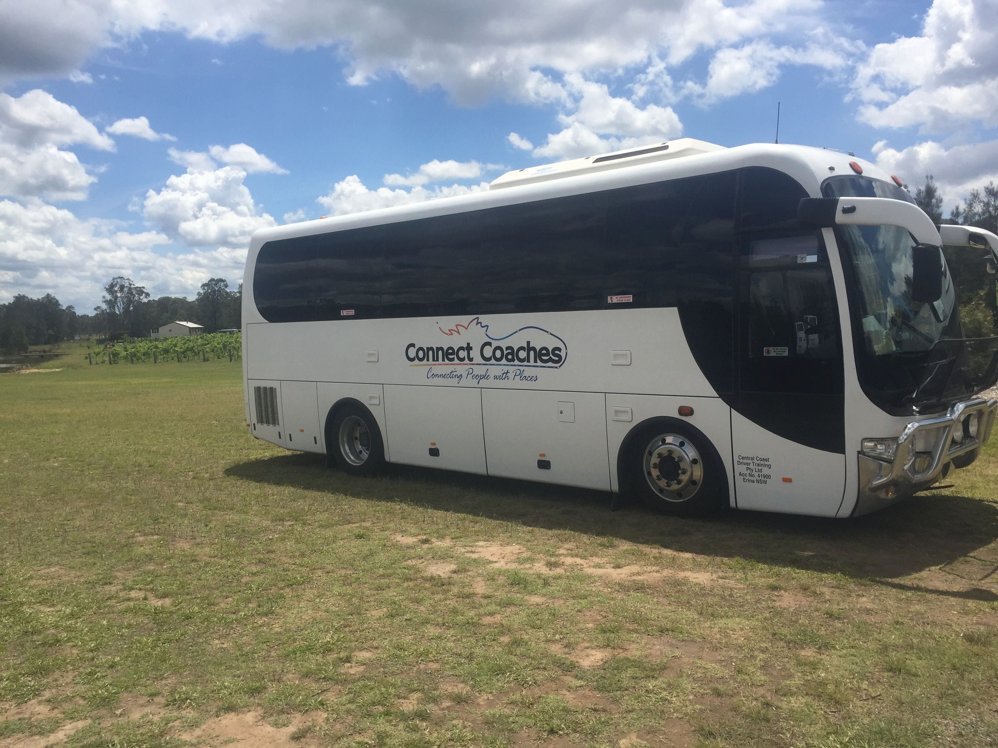 Hunter Valley Vineyard Group Bus Trips Image -5b1f2e3ff3ba8